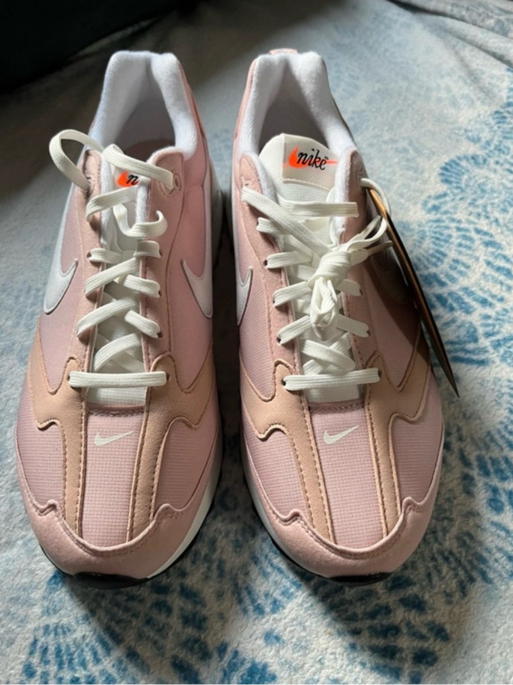Comfortable Nike Women’s Running  Pink and White Low-Top Sneakers